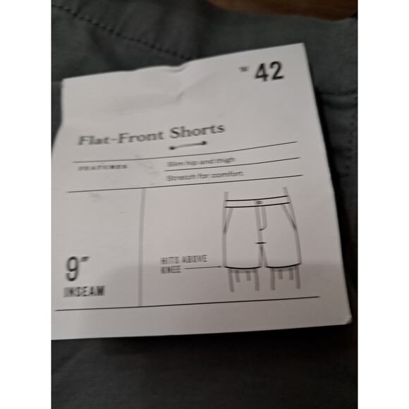 Goodfellow Mens Flat Front Shorts 42 In Waist - Picture 3 of 6